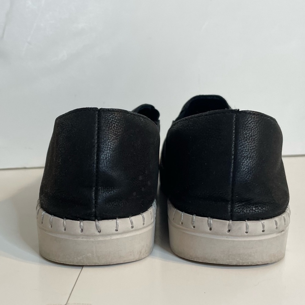 Easy Street Womens Bowen Faux Suede Slip-On Loafers Black Casual Size 7.5 - Picture 6 of 12